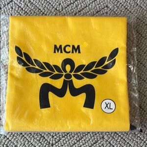 MCM Yellow Dust Bag ( NEW)